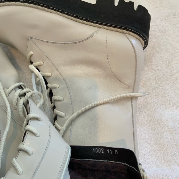 Aquatalia Women’s Sadie Boots size 11, New without box, never worn, off-white - Picture 8 of 8